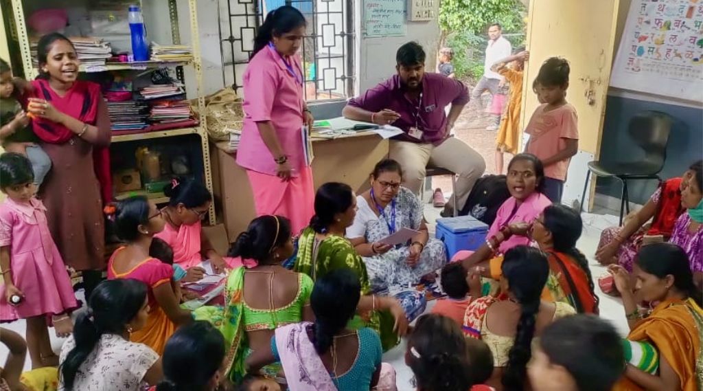 blog-asha-kiran-reunion -con-madres-padres-planif icacion-familiar-vacunacion